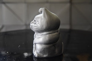 Awaji-Tiled 'Maneki Neko' Beckoning Cat (Right Hand Raised for Good Fortune), Made in Japan