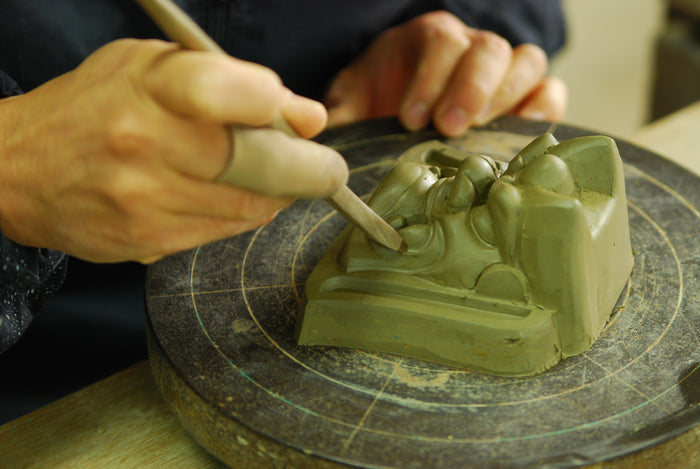 Tabletop Oni-Gawara Tile 'Oni Men-Mask' IK-Ⅰ , Made in Japan
